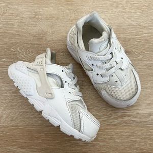 Nike Huarache Shoes